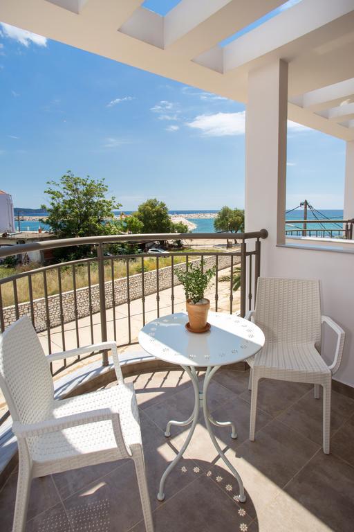 The Five Keys Apartments Лименария Екстериор снимка
